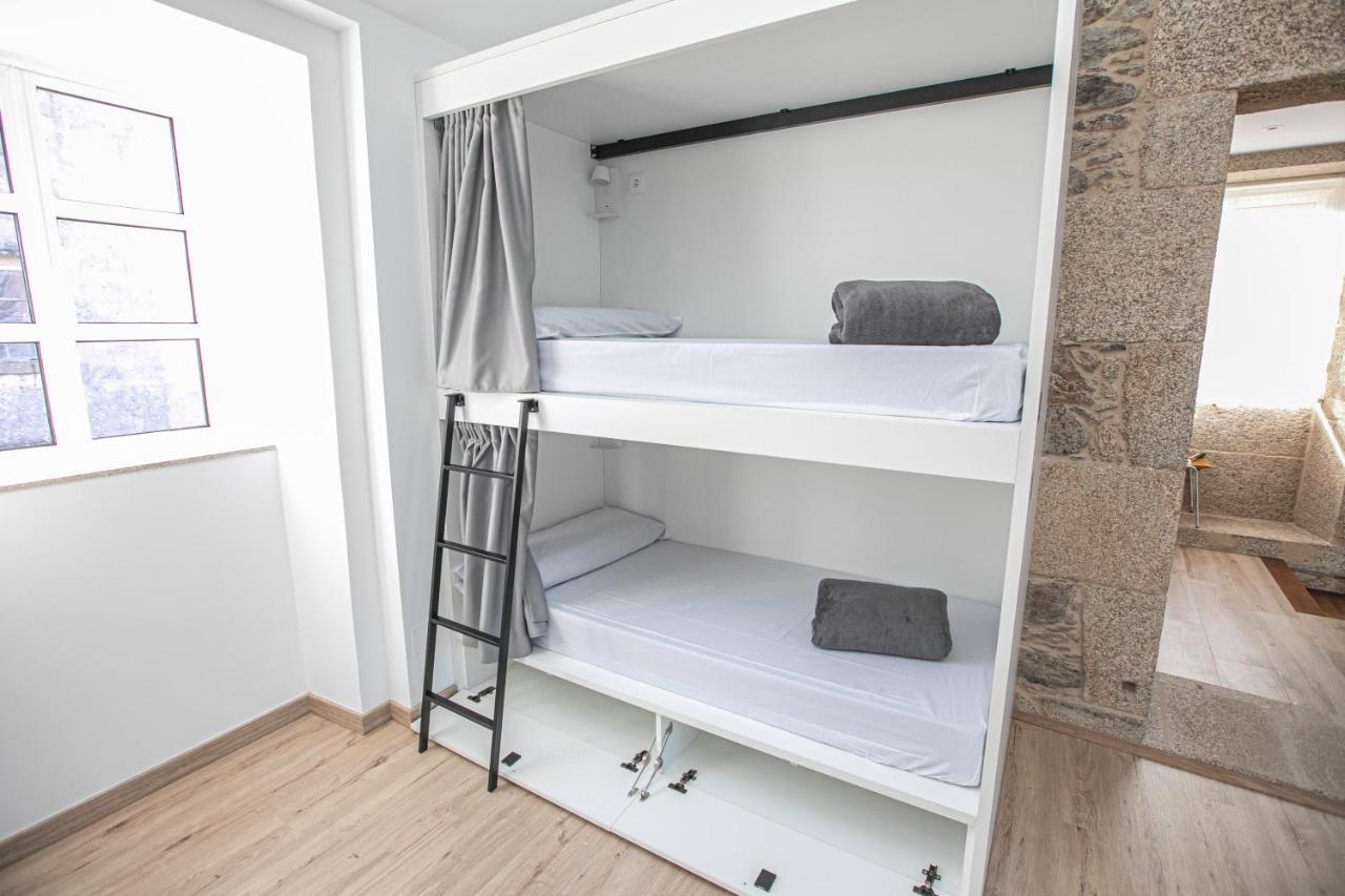 Albergue A Fabrica Lavacolla Exteriör bild