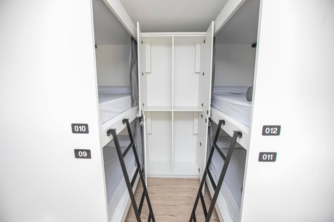 Albergue A Fabrica Lavacolla Exteriör bild
