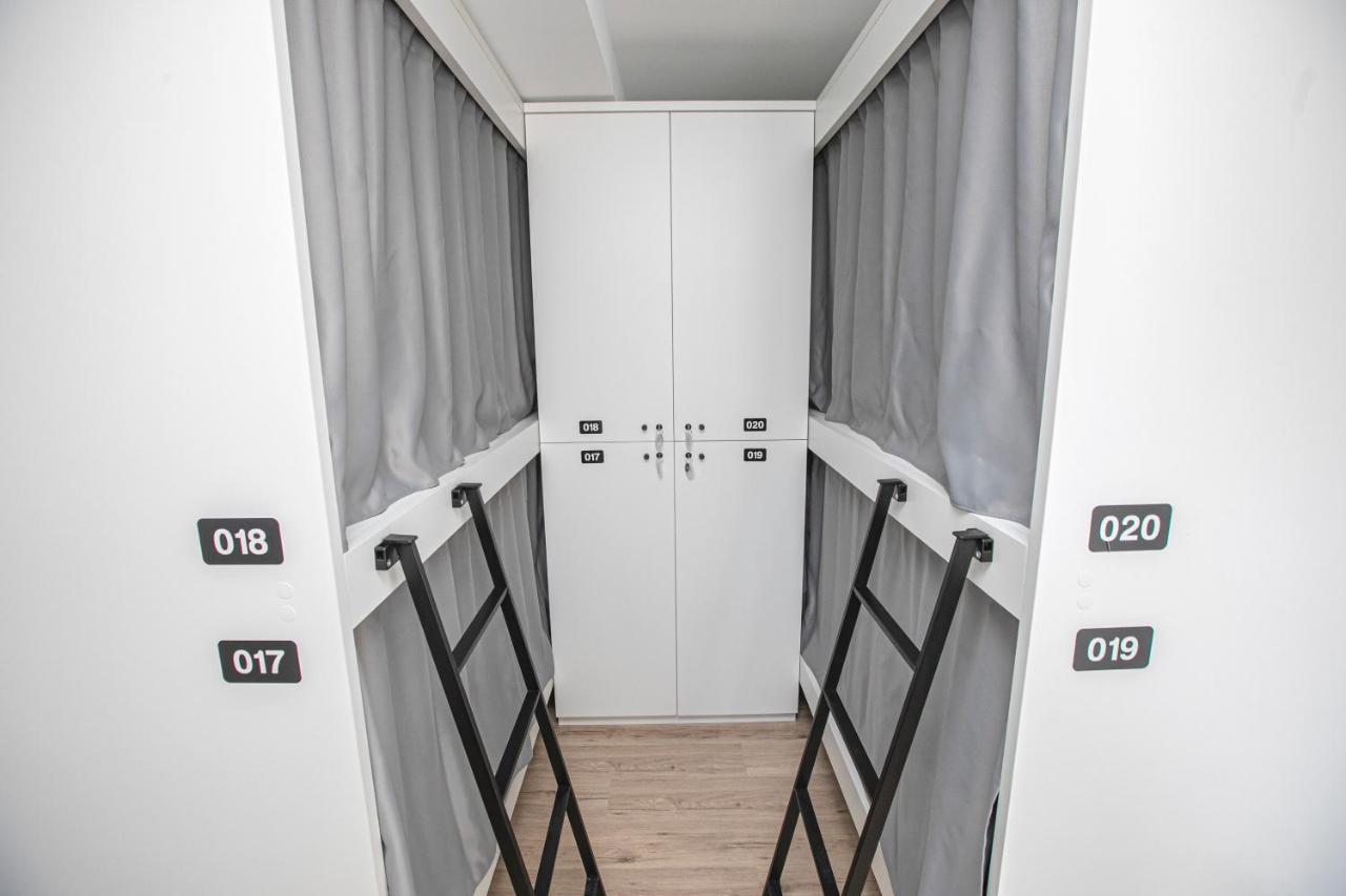Albergue A Fabrica Lavacolla Exteriör bild
